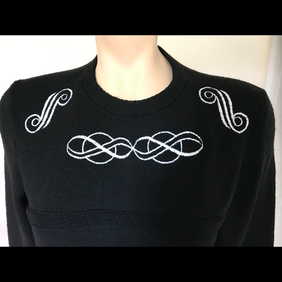 VINTAGE MIKE KORWIN BLACK SWEATER EMRODERED DRESS SIZE M - Picture 2 of 8